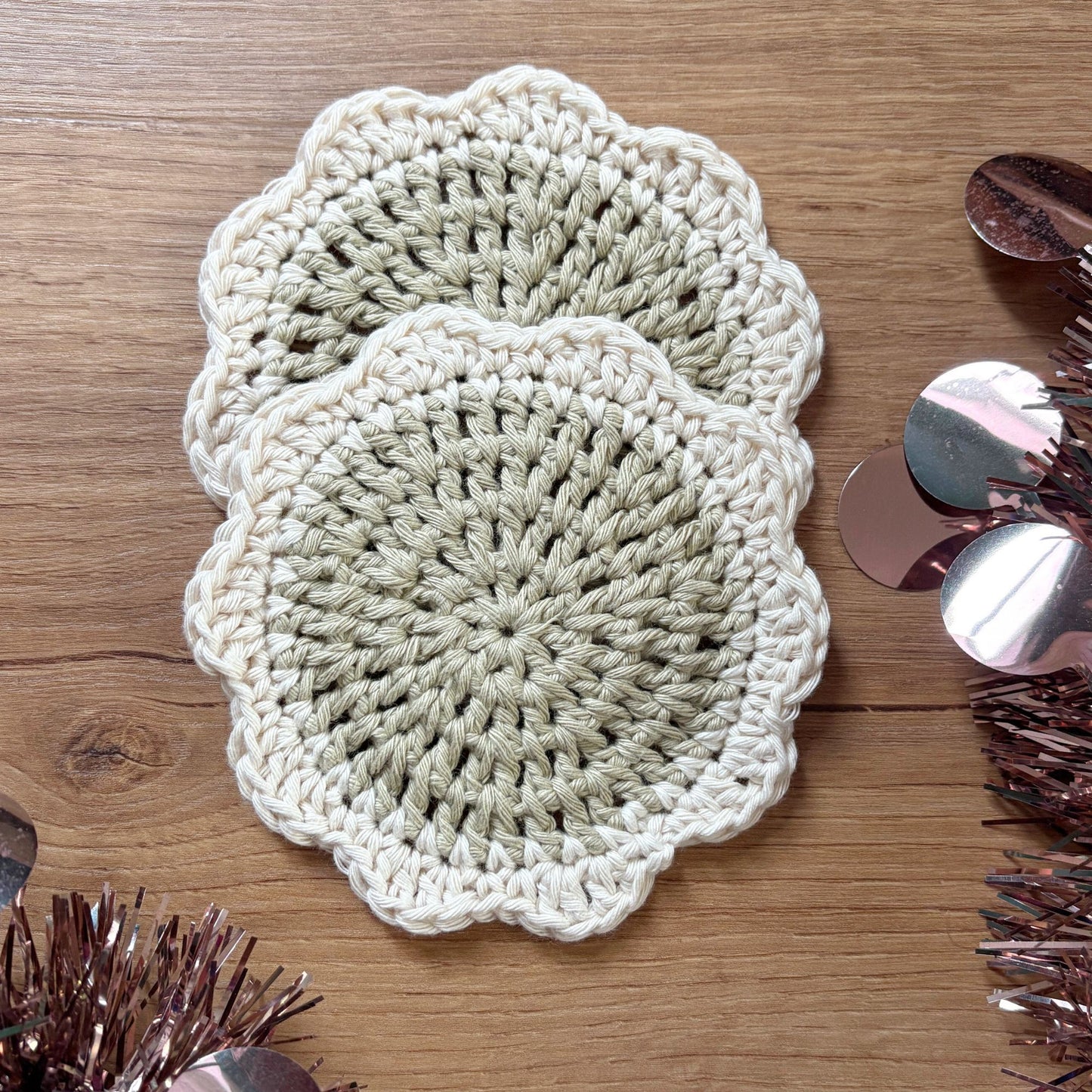 Flower Coaster Set - Green and Cream