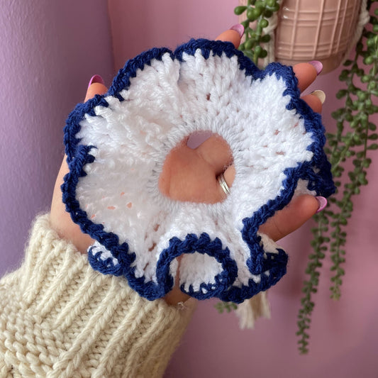 Chunky Hair Scrunchie - White and Navy